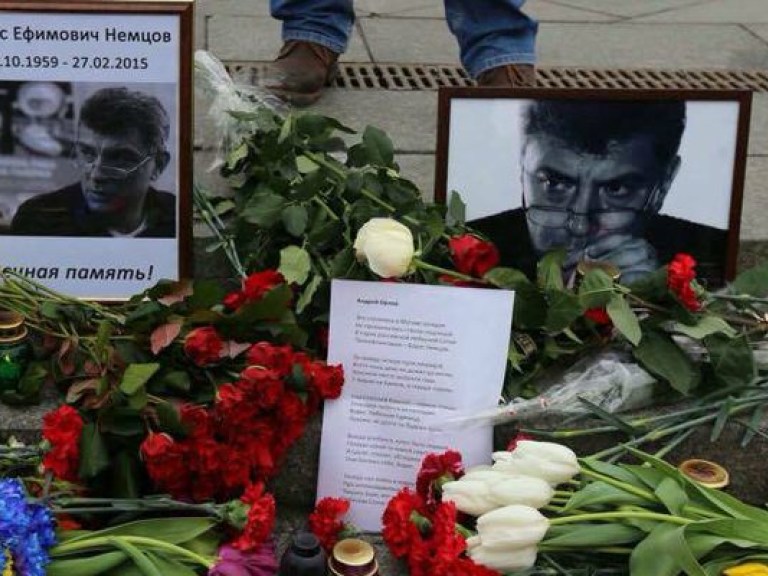 В Москве обнаружен автомобиль предполагаемых убийц Немцова (ВИДЕО)