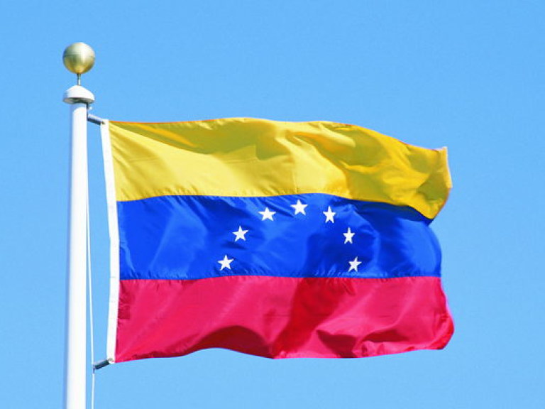 В Венесуэле планируют ввести визы для граждан США