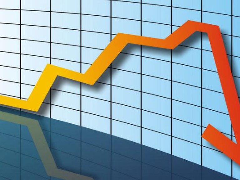 Эксперт: Если экономический кризис усугубится, украинцам придется переселяться в села