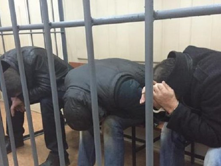 По подозрению в убийстве Немцова арестованы уже пятеро подозреваемых