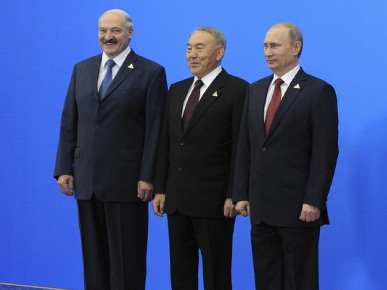 Путин, Назарбаев и Лукашенко во время встречи в Астане обсудят ситуацию в Украине