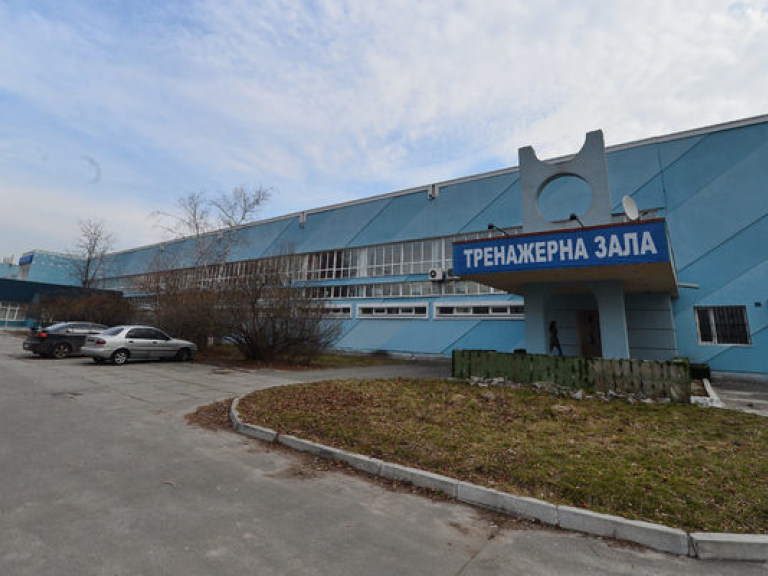 Единственное укрытие от авиаударов на киевских Березняках существует только на бумаге (ФОТО)