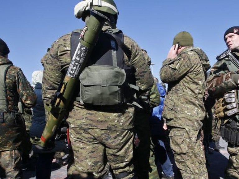В МВД заявили о скоплении больших сил ополченцев в районе Горловки