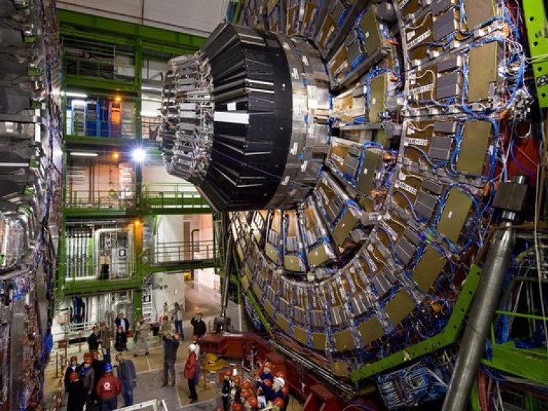 Ученые повторно запустят Большой адронный коллайдер