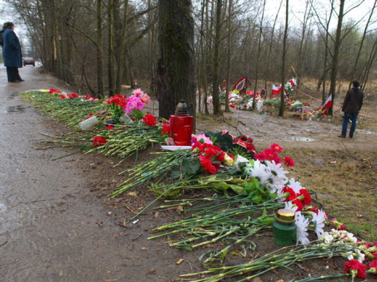 Польская прокуратура обвинила в авиакатастрофе под Смоленском российских диспетчеров