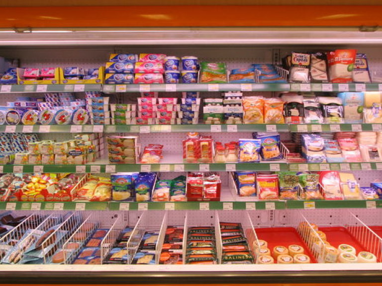 В ближайшие месяцы в супермаркетах будет наблюдаться разброс цен по группам товаров – эксперт
