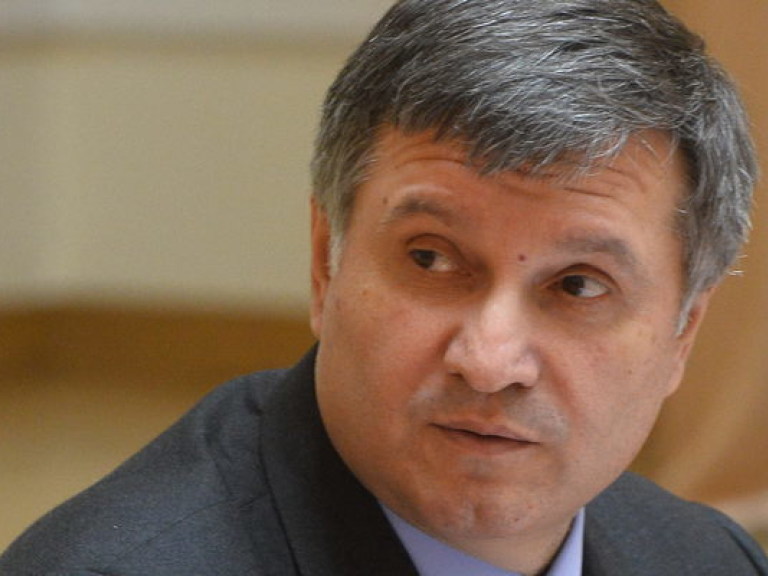 Аваков принял отставку начальника ГАИ и назначил и.о. главы ведомства