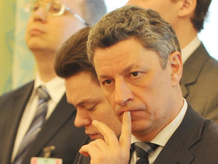 Повестка ближайших заседаний парламента не соответствует ситуации в Украине – Бойко