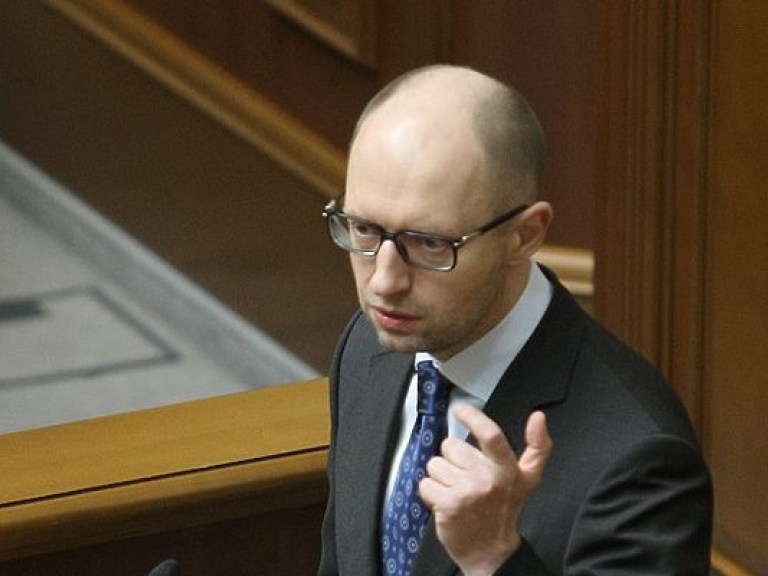 Парламентарий рассказал, почему в Раду не пришел Яценюк