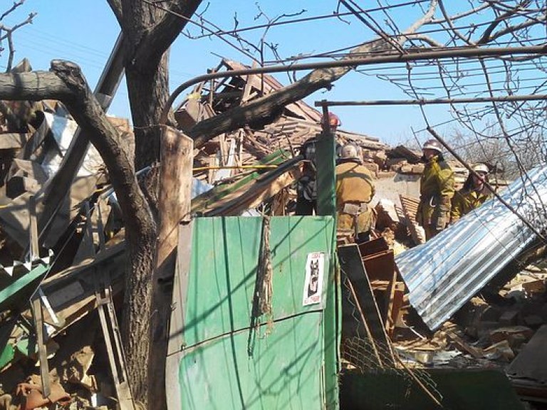 В Мелитополе произошел мощный взрыв в частном жилом доме, двое пострадавших