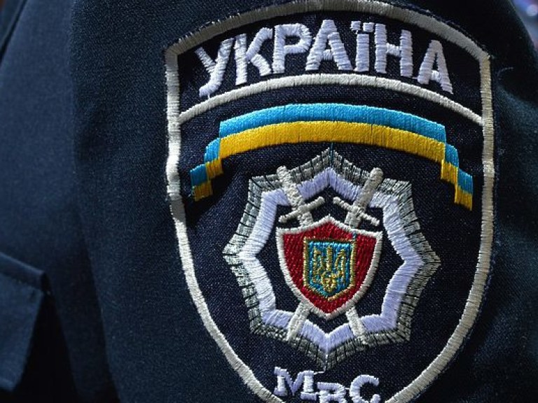 Милиция приступила к расследованию сноса двух памятников Ленину в Харькове