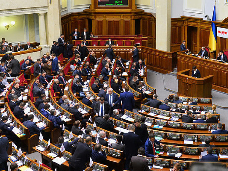 В первом квартале года 188 парламентариям понадобилась материальная помощь на оплату жилья