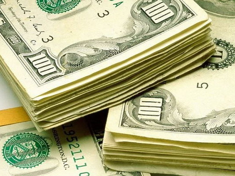 Экономист рассказал, каким может быть курс доллара при новом «скачке»