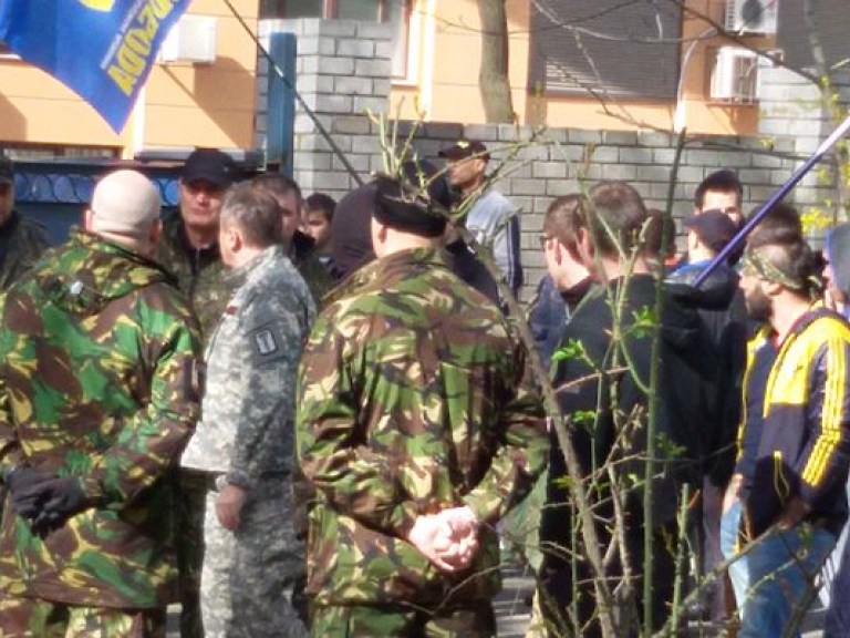 Боевики Корбана захватили Днепропетровский суд