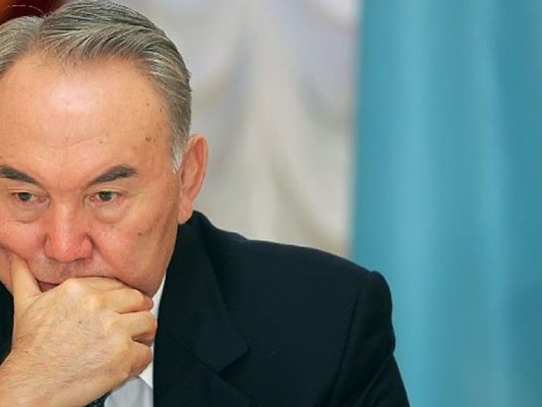 Эксит-полл: Назарбаев побеждает на выборах президента Казахстана c результатом 97,5%