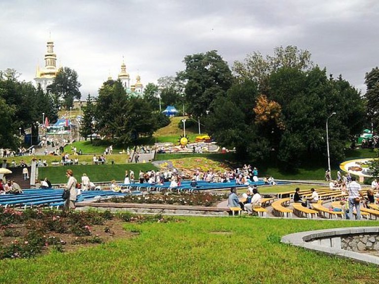 В Киеве проходит фестиваль Kiev May-Art Picnic (ФОТОРЕПОРТАЖ)