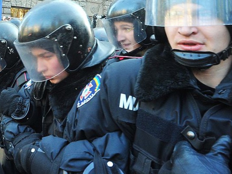 В Украине более пяти тысяч милиционеров получили статус участника боевых действий — МВД