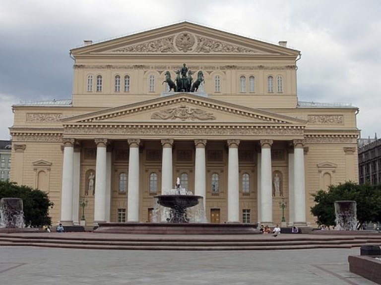 Спектакль в Большом театре в Москве начался с минуты молчания по Майе Плисецкой