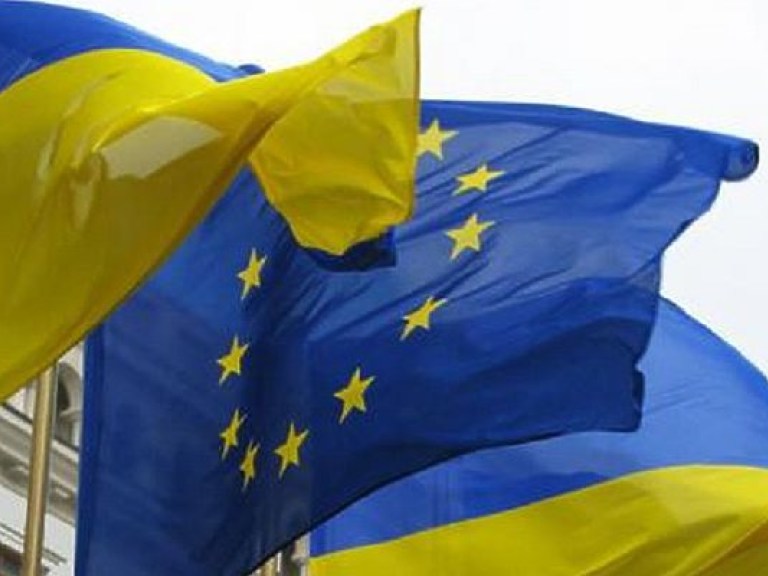 В ЕС заявили о внедрении ЗСТ с Украиной с начала 2016 года