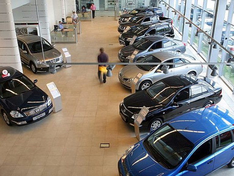 В апреле спрос на легковые автомобили в Украине снизился на 61% &#8212; &#171;Укравтопром&#187;