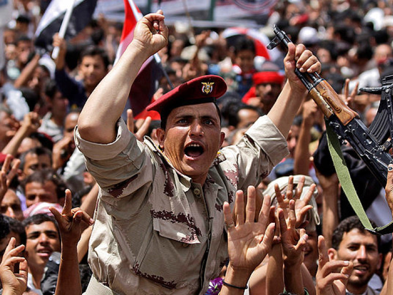 Саудовская Аравия предложила йеменским повстанцам сделать паузу в вооруженном противостоянии