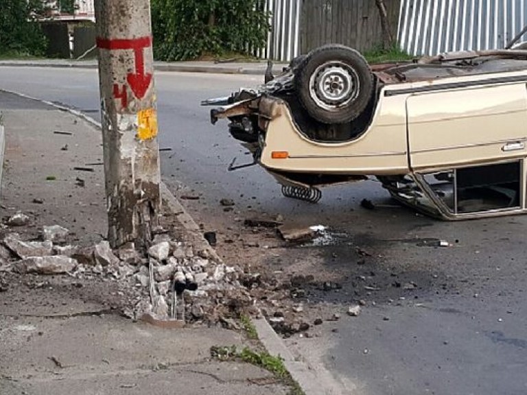 За сутки в авариях на украинских дорогах погибло 7 человек