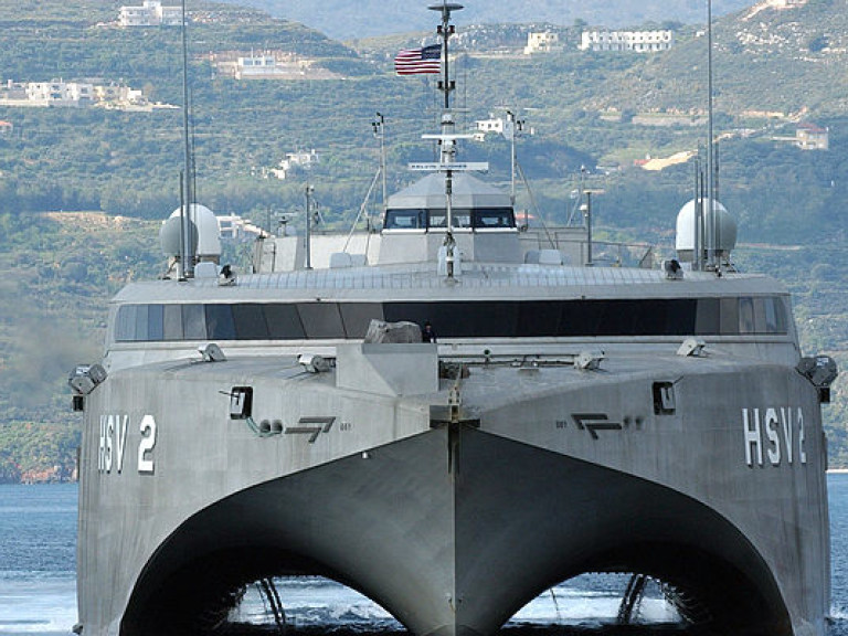 США направили в Черное море эсминец