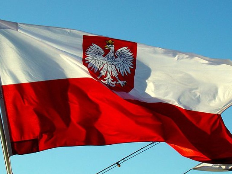 Президентские выборы в Польше проходят при низкой явке