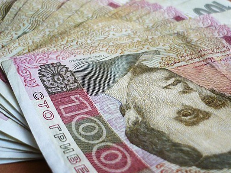 Курс НБУ на 26 мая: доллар и рубль дорожают, евро падает