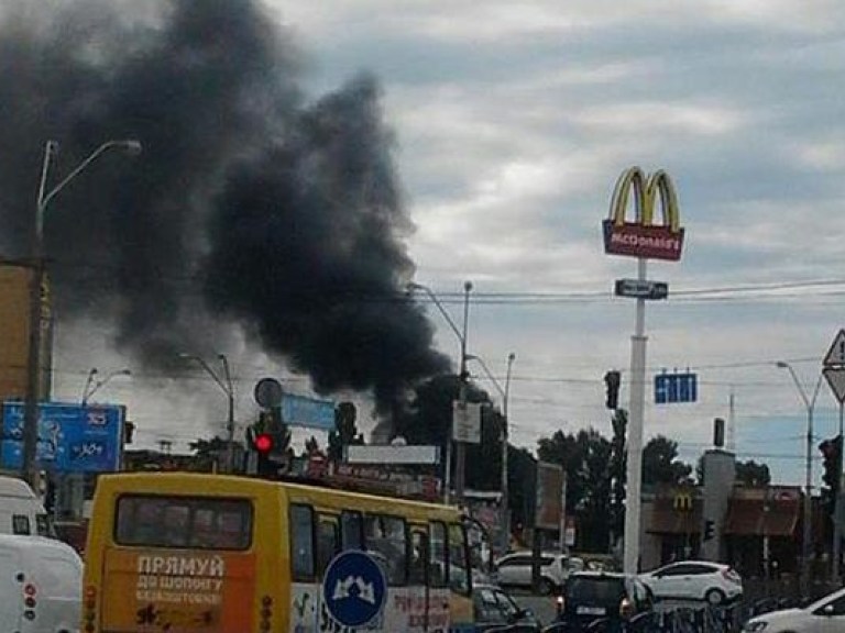 Пожар на рынке возле метро «Петровка» ликвидирован