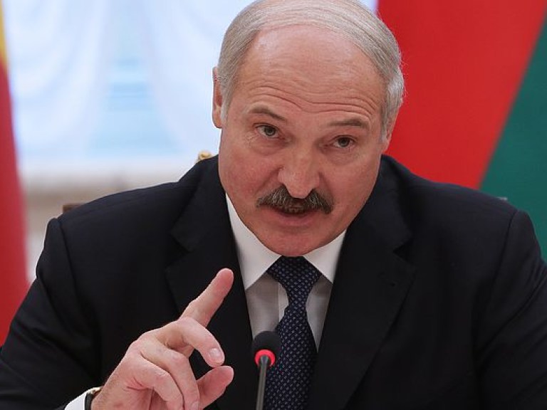 Лукашенко: Из-за санкций в отношении РФ Беларусь потеряла почти 3 миллиарда долларов