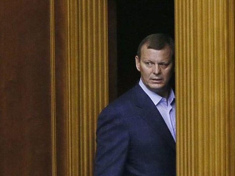 Заседание Верховной Рады 3 июня: парламентарии могут позволить арест некоторых нардепов