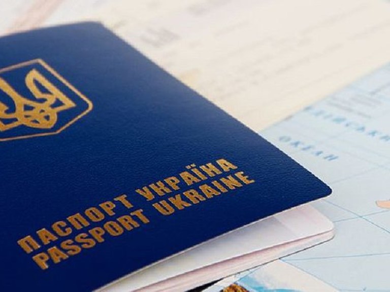 Порошенко: глава Государственной миграционной службы отправлен в отставку