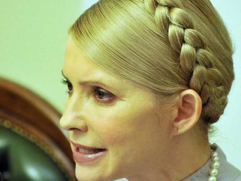 В Раде Яценюк и Тимошенко рассыпались в &#171;любезных&#187; обвинениях в адрес друг друга