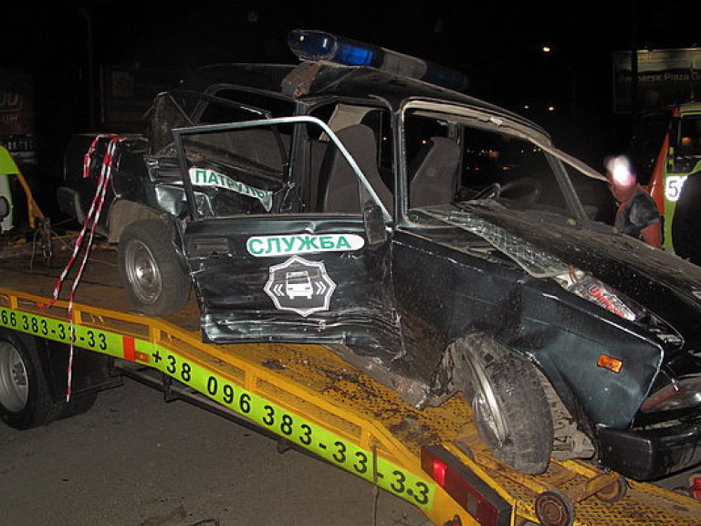 В ДТП на Петровке с участием патрульной машины пострадали 7 человек (ФОТО)