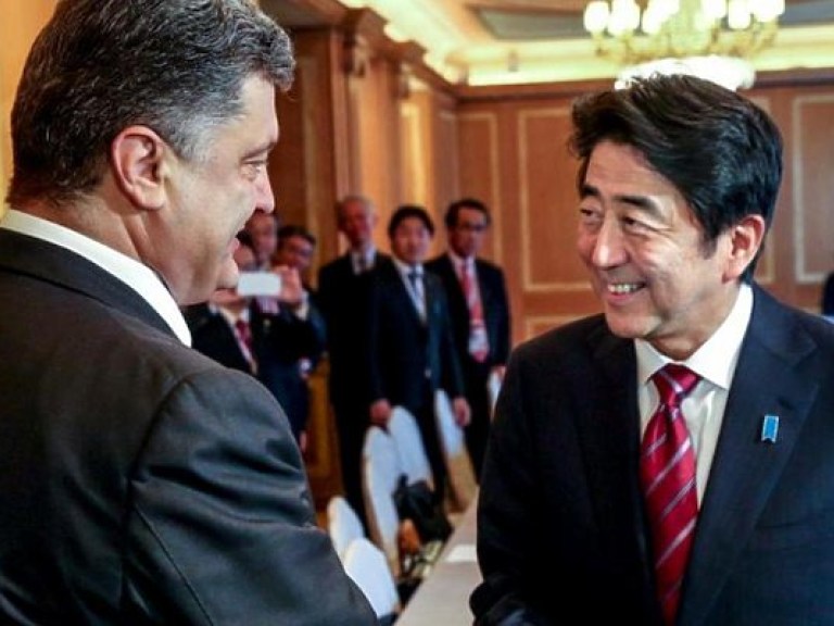 Япония упростит визовый режим с Украиной