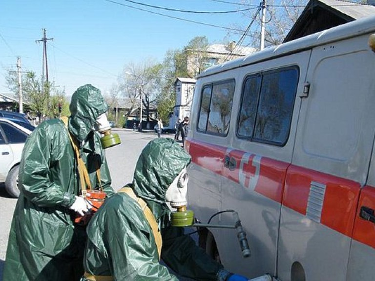В Киеве начали проводить замеры на наличие в воздухе продуктов горения из-за пожара на нефтебазе под Васильковом