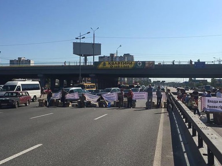 Столичная милиция начала следствие по блокированию митингующими проспекта Бажана