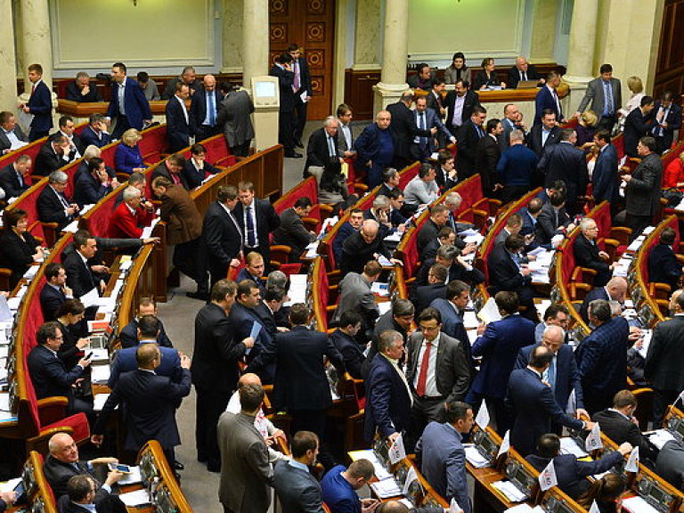 В Раде на заседании совета коалиции обсуждали отставку Наливайченко