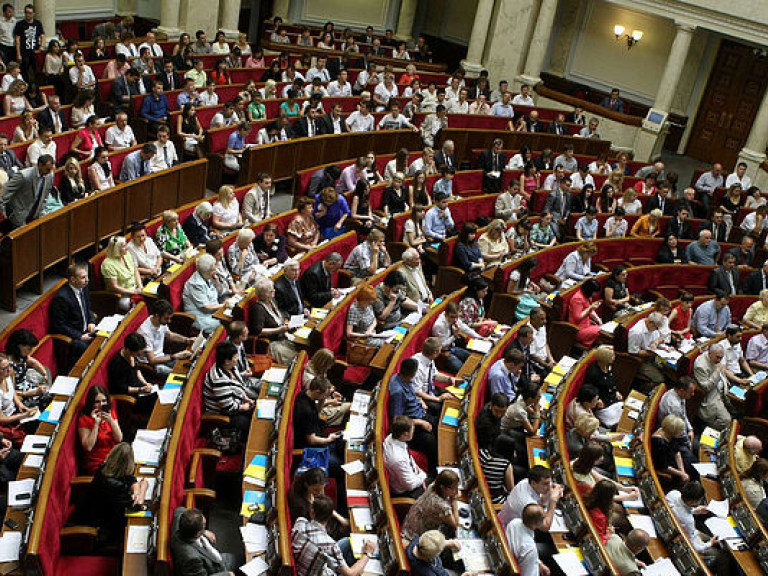 Эксперт: Новый закон о местных выборах учитывает интересы только парламентских партий