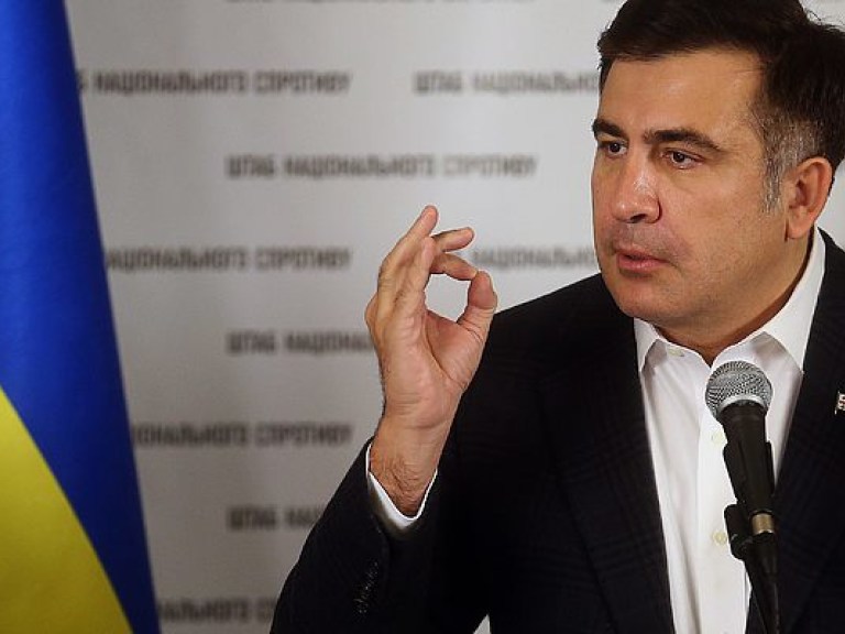 Саакашвили заявил, что Порошенко дал ему больше власти, чем другим губернаторам