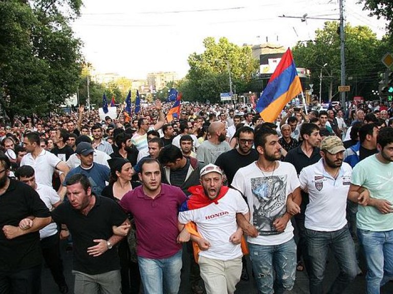 Анонс пресс-конференции «Армянский протест: причины и последствия»