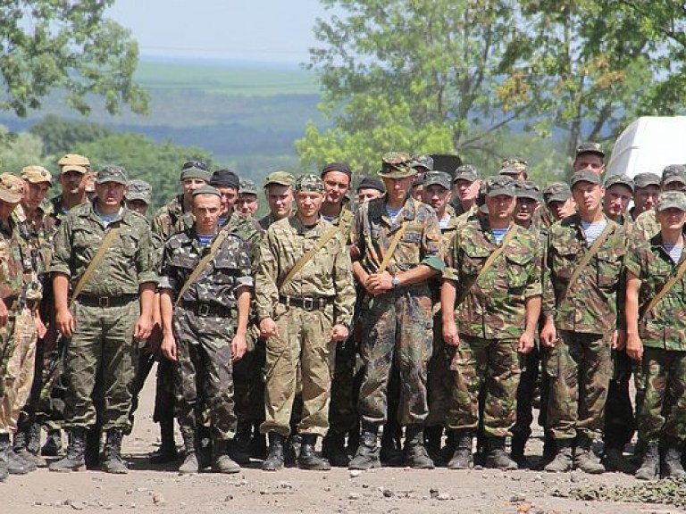 Минобразования: демобилизованные военные могут поступать в вузы без ВНО