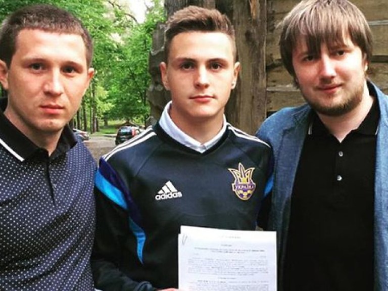 В «Динамо» перешел полузащитник «Ильичевца»