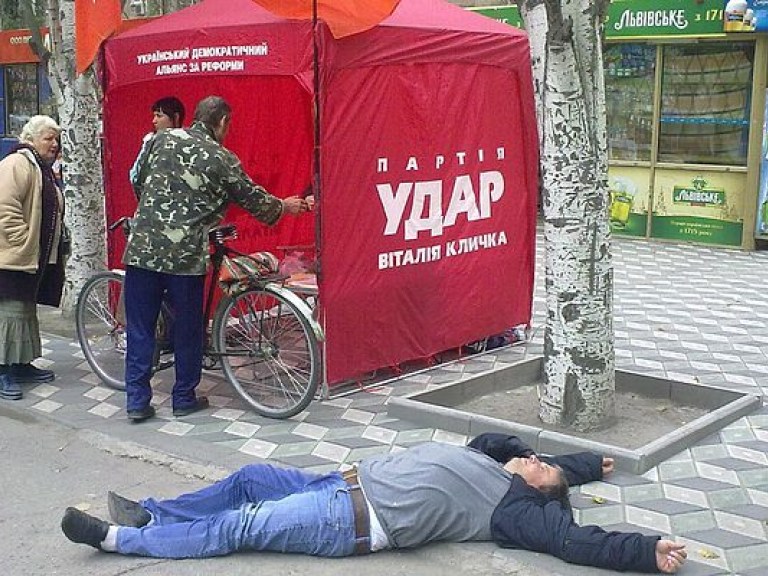 В Киеве установят 60 открытых мобильных приемных мэра