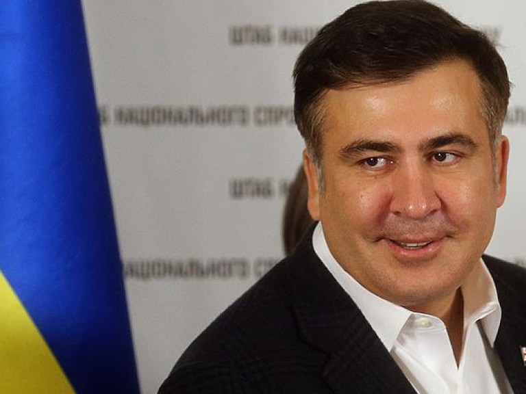 Саакашвили снял с должностей 20 чиновников и расформировал два подразделения Одесской ОГА