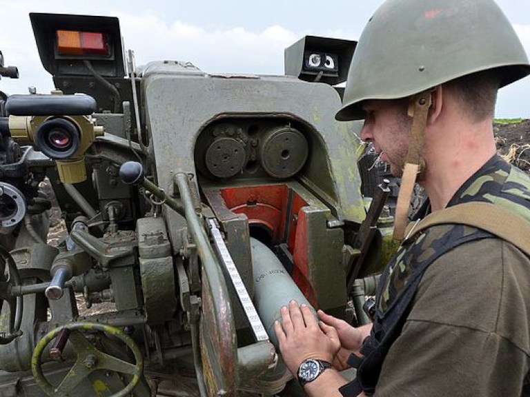 За сутки режим прекращения огня на Донбассе был нарушен 37 раз — штаб АТО