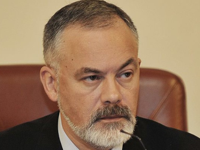 СБУ объявила в розыск экс-министра образования Дмитрия Табачника