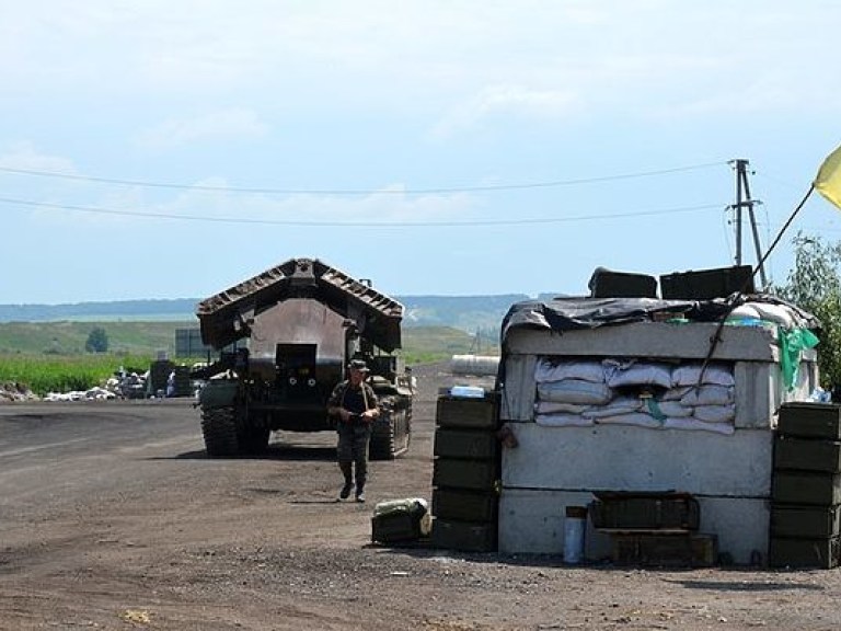 В зоне АТО начала действовать новая система пропускного режима