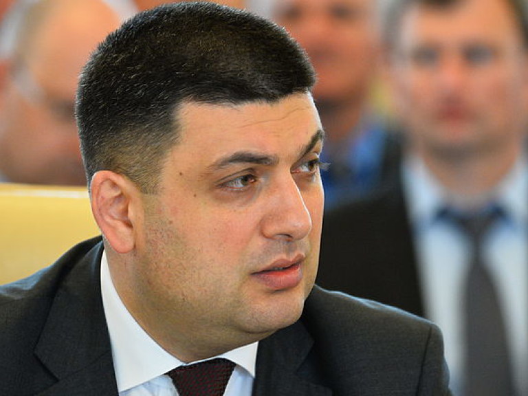 Гройсман: Парламент должен принять участие в расследовании событий в Мукачево